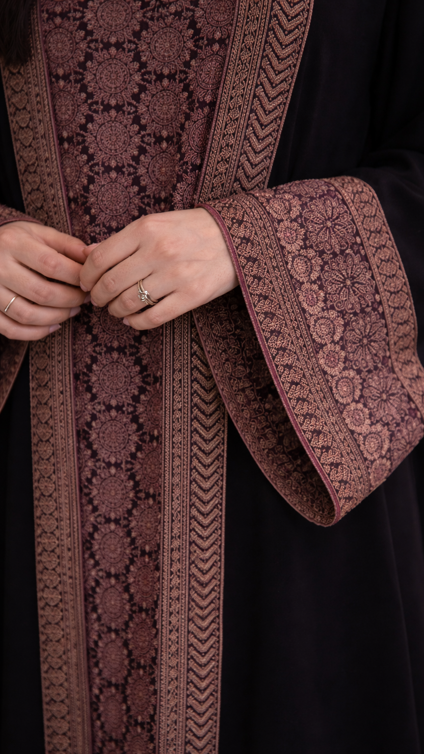 A119 – Munira Bisht & Daraa Set