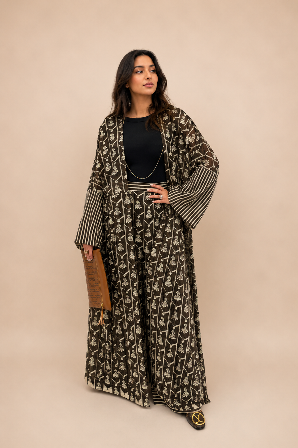 A173 – Hala Bisht & Pants 2-Piece Set