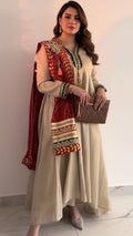 A71 – Marjan Ivory Daraa & Red Embroidered Shawl Set